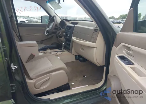 2008 Jeep Liberty Sport from USA, damaged, VIN 1J8GN28K68W154229